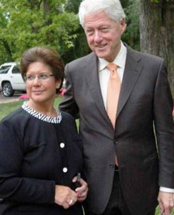 Joyce Aboussie photo with President Clinton
